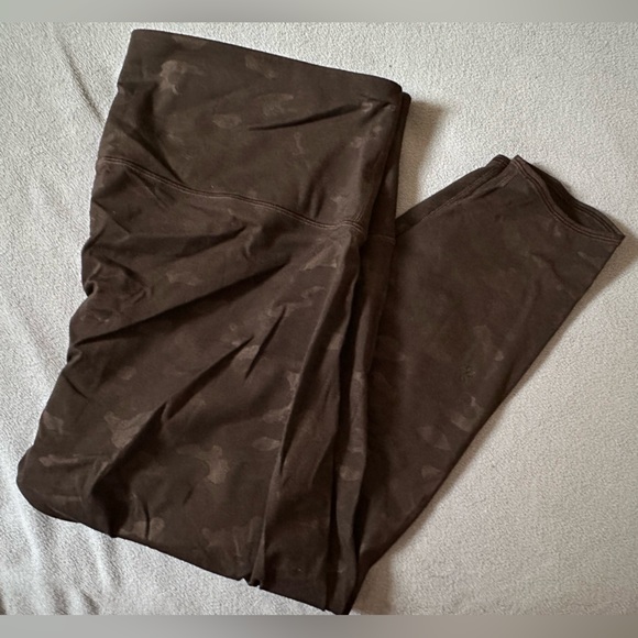 🍉All in motion crop leggings 3X muted black metallic camouflage print - Picture 1 of 4